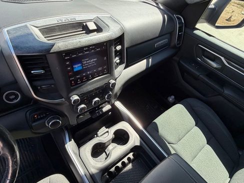 Used 2019 RAM 1500 Big Horn image 25