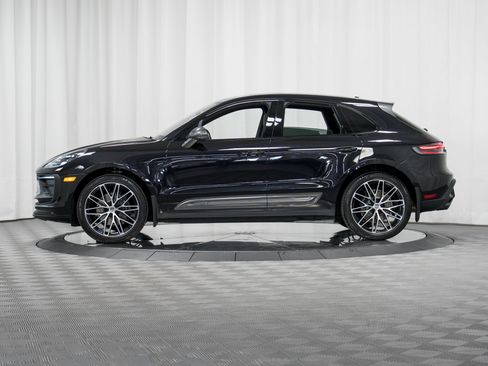 Used 2026 Porsche Macan Turbo image 30