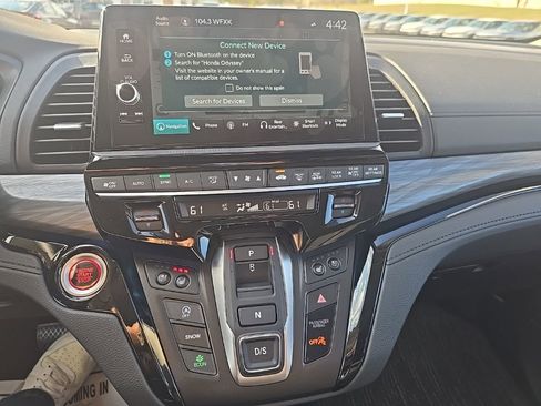 New 2026 Honda Odyssey Elite image 9