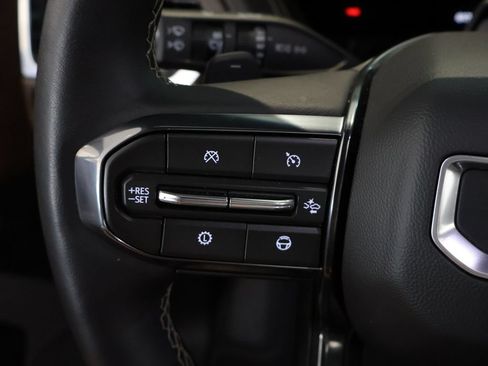 Used 2026 GMC Yukon Denali Ultimate AWD/4WD image 23