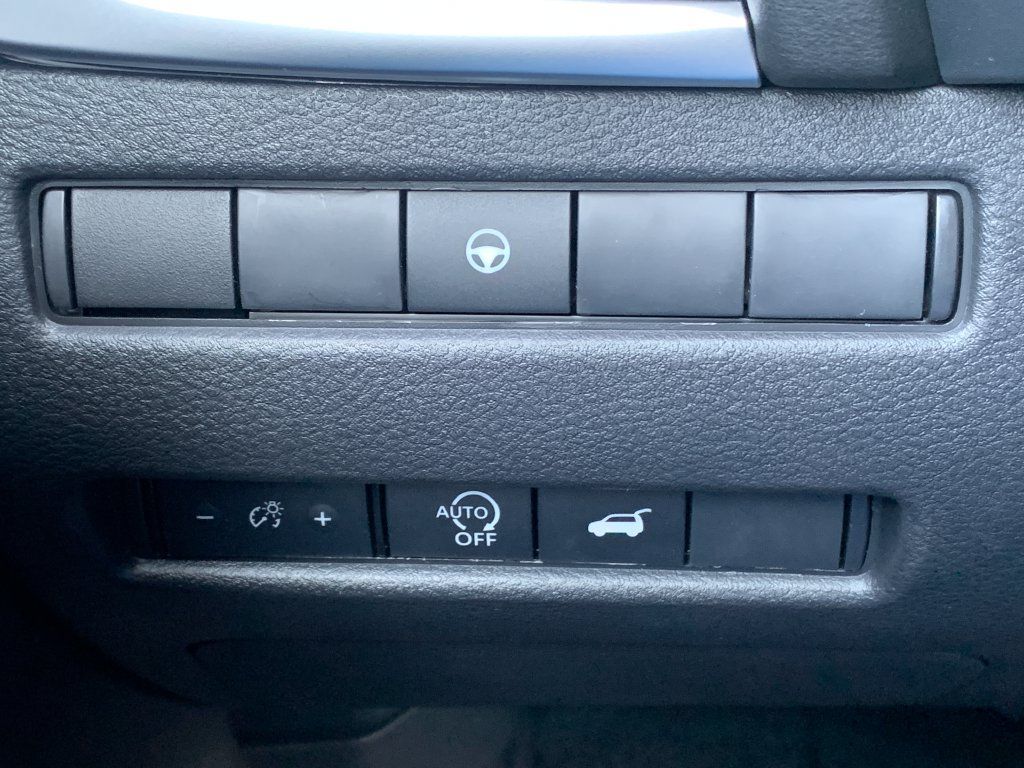 New 2026 Nissan Rogue Dark Armor FWD image 17