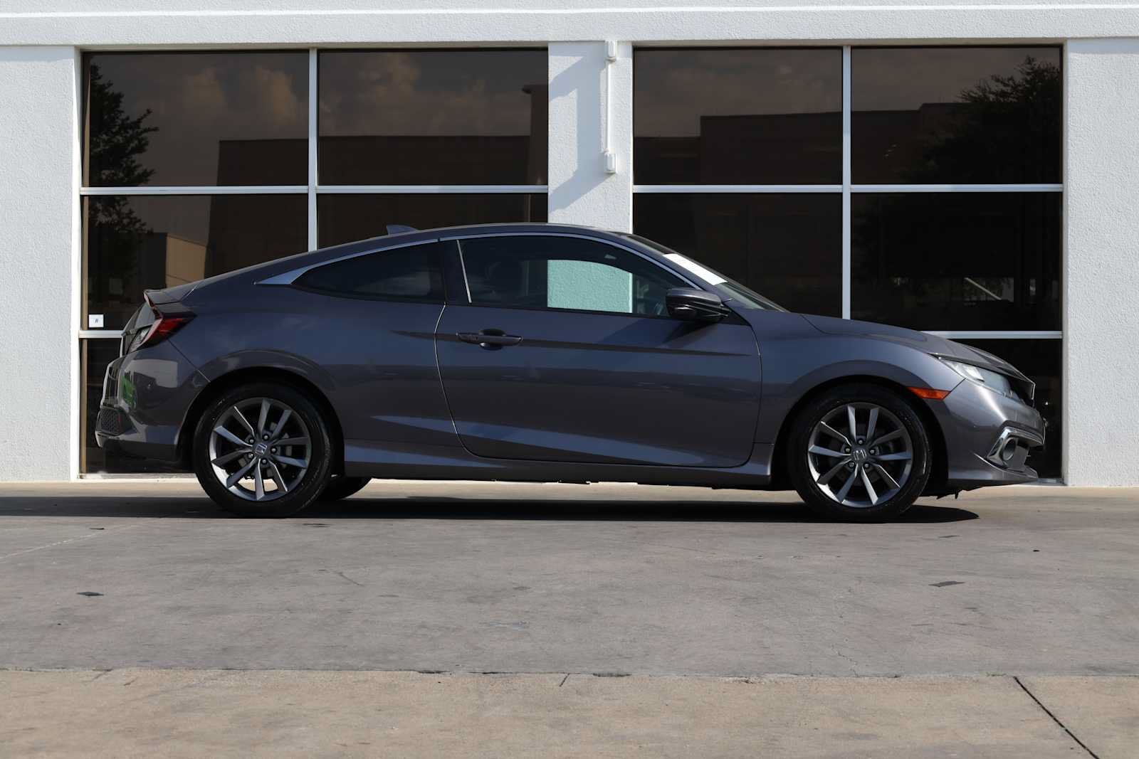 Used 2019 Honda Civic EX image 8
