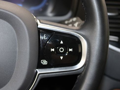 Used 2024 Volvo XC90 T8 Plus w/ Protection Package Premier image 40