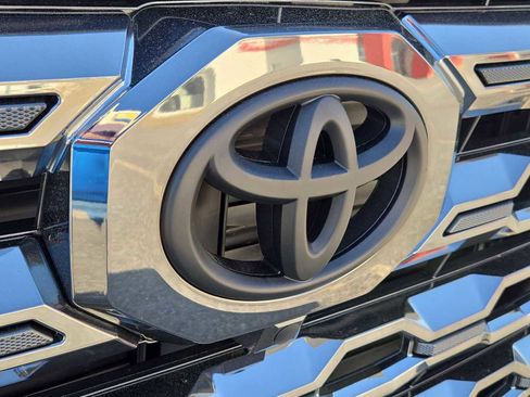 New 2026 Toyota Tundra SR5 AWD/4WD image 16