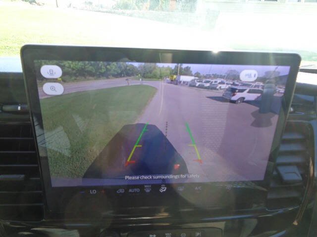 Used 2025 Ford Transit 350 XLT RWD image 21