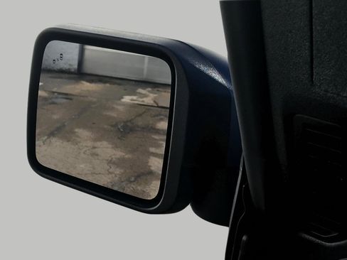 Used 2023 Ford Bronco Black Diamond AWD/4WD image 57