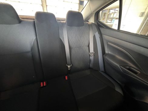 Used 2025 Nissan Versa SV image 40