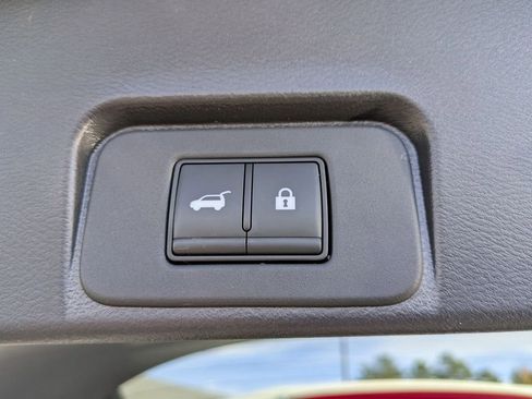 Certified 2023 Nissan Rogue SV w/ SV Premium B Package image 27