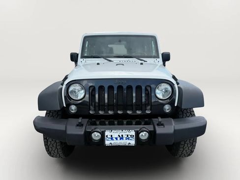 Used 2015 Jeep Wrangler Sport AWD/4WD image 8