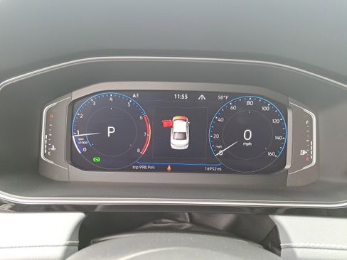 Used 2025 Volkswagen Jetta SEL FWD image 18