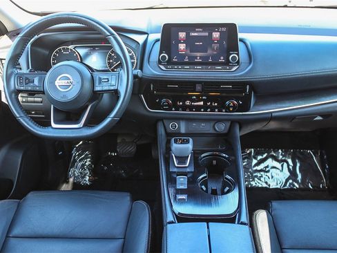 Used 2021 Nissan Rogue SL image 16