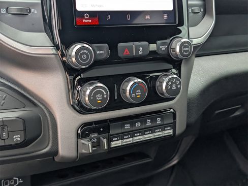 Used 2026 RAM 2500 Big Horn image 18