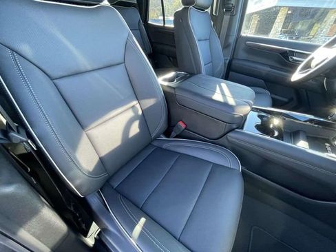 New 2026 Chevrolet Tahoe Premier image 32