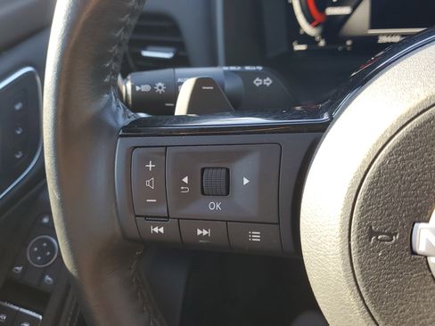 Used 2023 Nissan Rogue Platinum w/ Platinum Premium Package image 24