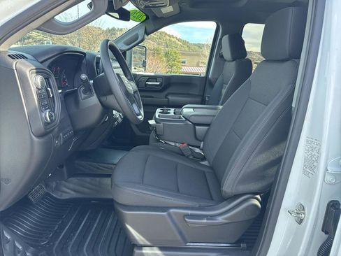 New 2026 GMC Sierra 2500 Pro image 14