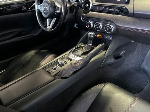 Used 2018 MAZDA MX-5 Miata RF Grand Touring image 14