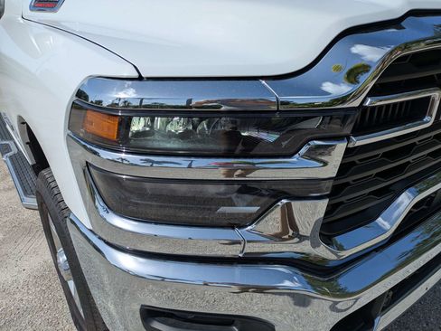 Used 2026 RAM 2500 Big Horn AWD/4WD image 9