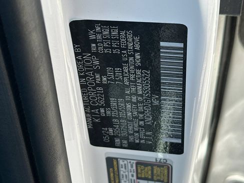 Used 2025 Kia Sorento EX AWD/4WD image 29