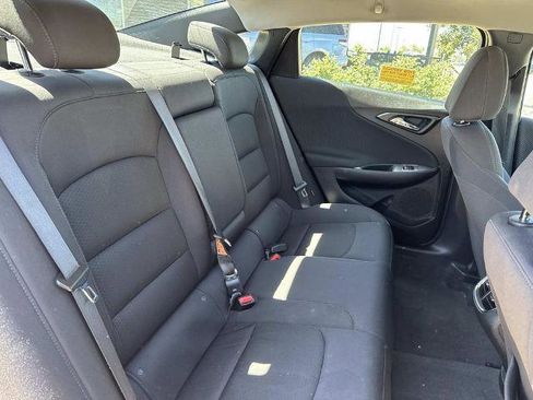 Used 2023 Chevrolet Malibu LT FWD image 12