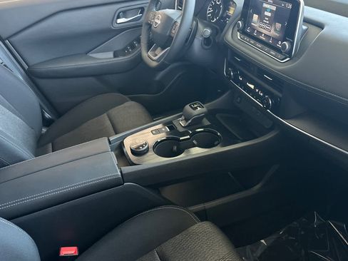 New 2026 Nissan Rogue SV image 17