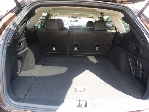 Used 2021 Subaru Outback Limited w/ Popular Package #2 image 17