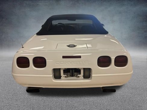 Used 1994 Chevrolet Corvette Convertible RWD image 5