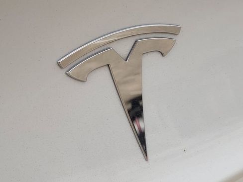 Used 2020 Tesla Model 3 Standard Range Plus RWD image 7