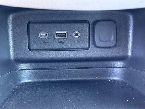 Used 2024 Chevrolet Equinox LS w/ LS Convenience Package FWD image 30