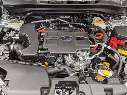 Used 2025 Subaru Forester Limited image 17