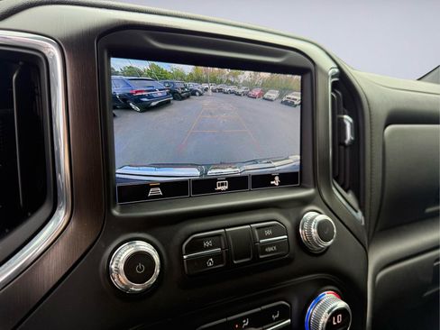 Used 2022 GMC Sierra 1500 AT4 w/ AT4 Premium Package AWD/4WD image 24