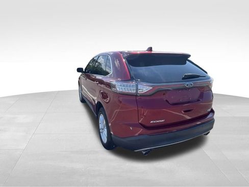 Used 2016 Ford Edge SEL w/ Equipment Group 201A AWD/4WD image 9