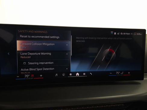 Used 2025 BMW 230i xDrive Coupe w/ Convenience Package image 20