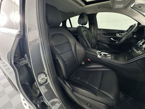 Used 2017 Mercedes-Benz GLC 300 4MATIC Coupe w/ Premium 2 Package image 27