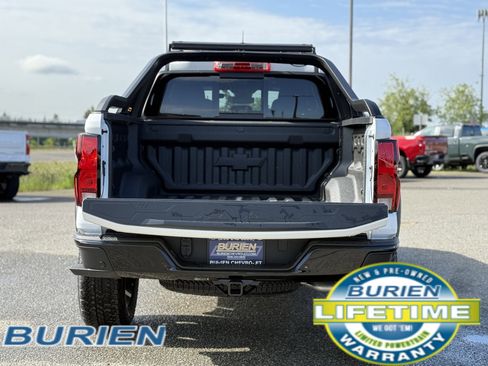 New 2025 Chevrolet Colorado Trail Boss w/ Midnight Edition image 28