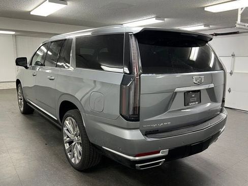 New 2026 Cadillac Escalade ESV Luxury w/ LPO, Radiant Package AWD/4WD image 2