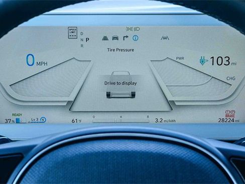 Certified 2024 Hyundai Ioniq 5 SEL image 28