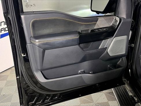 Certified 2023 Ford F150 Platinum w/ Equipment Group 701A High image 19