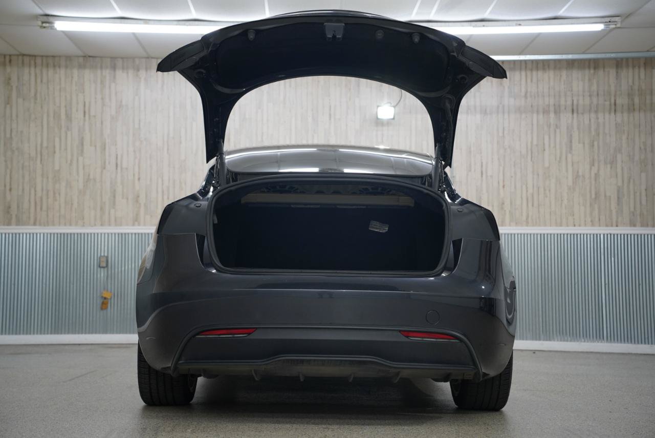 Used 2025 Tesla Model 3 Long Range RWD image 35