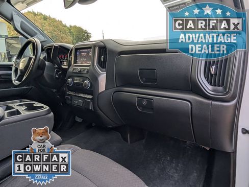 Certified 2025 Chevrolet Silverado 2500 Custom w/ Custom Value Package AWD/4WD image 22