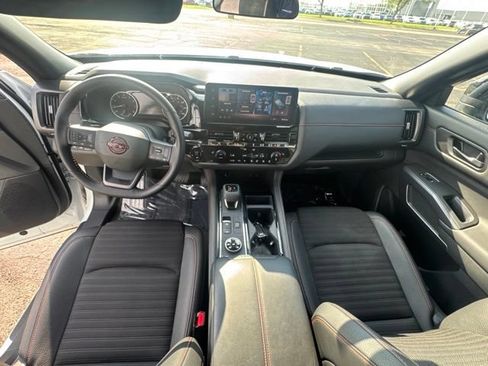 Used 2026 Nissan Pathfinder Rock Creek AWD/4WD image 17