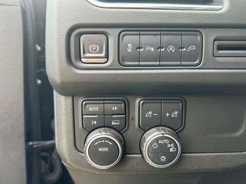 Used 2021 Chevrolet Tahoe RST AWD/4WD image 19