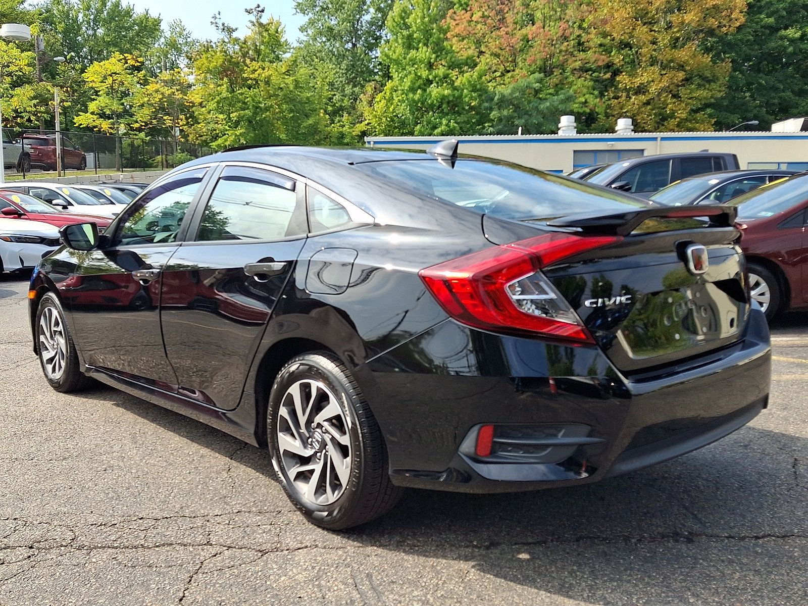 Used 2018 Honda Civic EX image 6