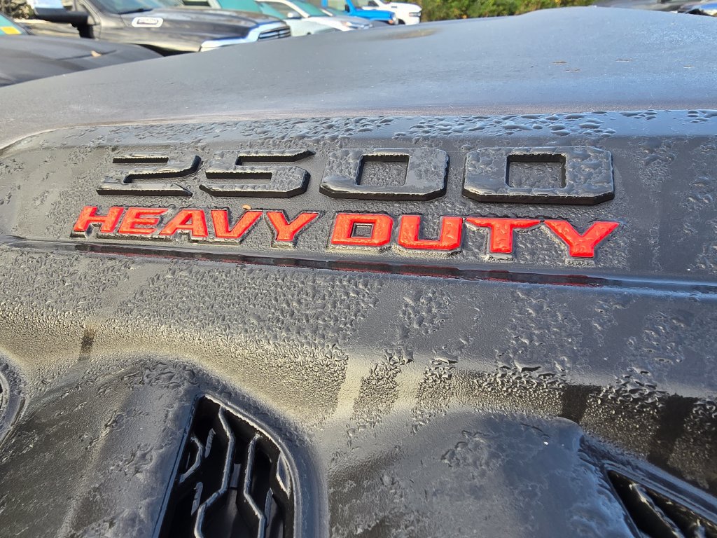 Used 2025 RAM 2500 Laramie w/ Night Edition AWD/4WD image 15