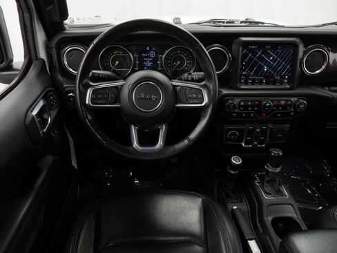 Certified 2022 Jeep Wrangler Unlimited Sahara image 22