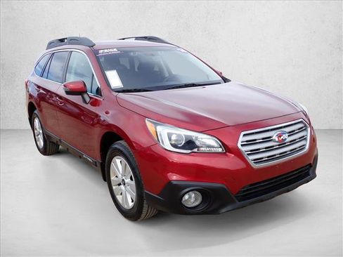 Used 2016 Subaru Outback 2.5i Premium image 6