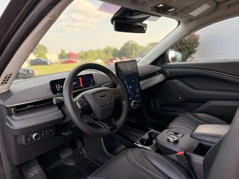 Used 2021 Ford Mustang Mach-E Premium AWD/4WD image 20
