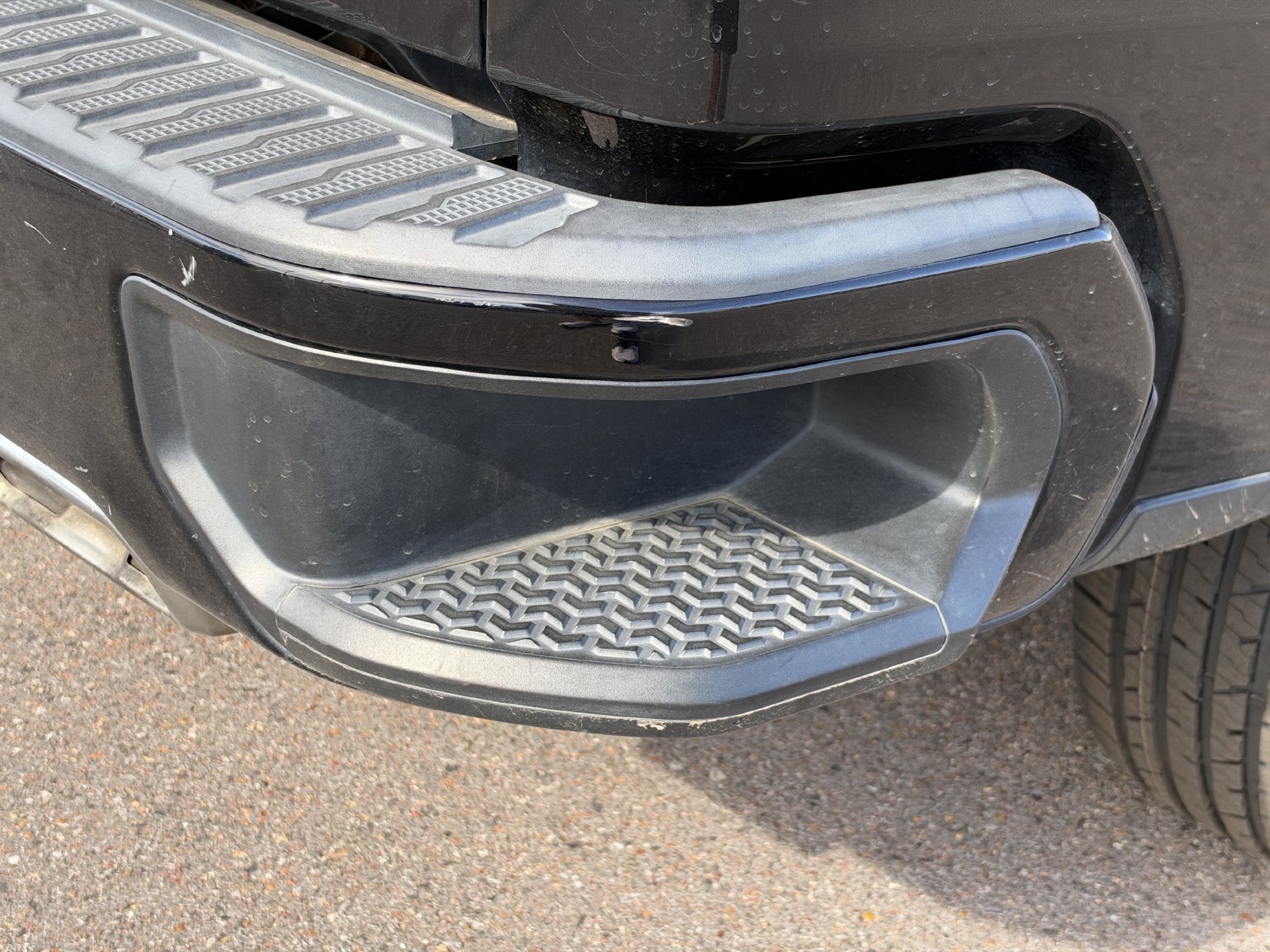 Used 2022 Chevrolet Silverado 1500 Custom Trail Boss AWD/4WD image 14