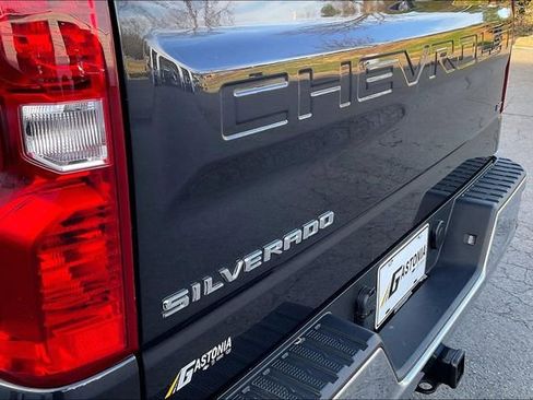 Used 2024 Chevrolet Silverado 1500 LT image 22