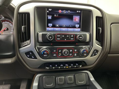 Used 2015 GMC Sierra 1500 SLT w/ SLT Crew Cab Value Package AWD/4WD image 18