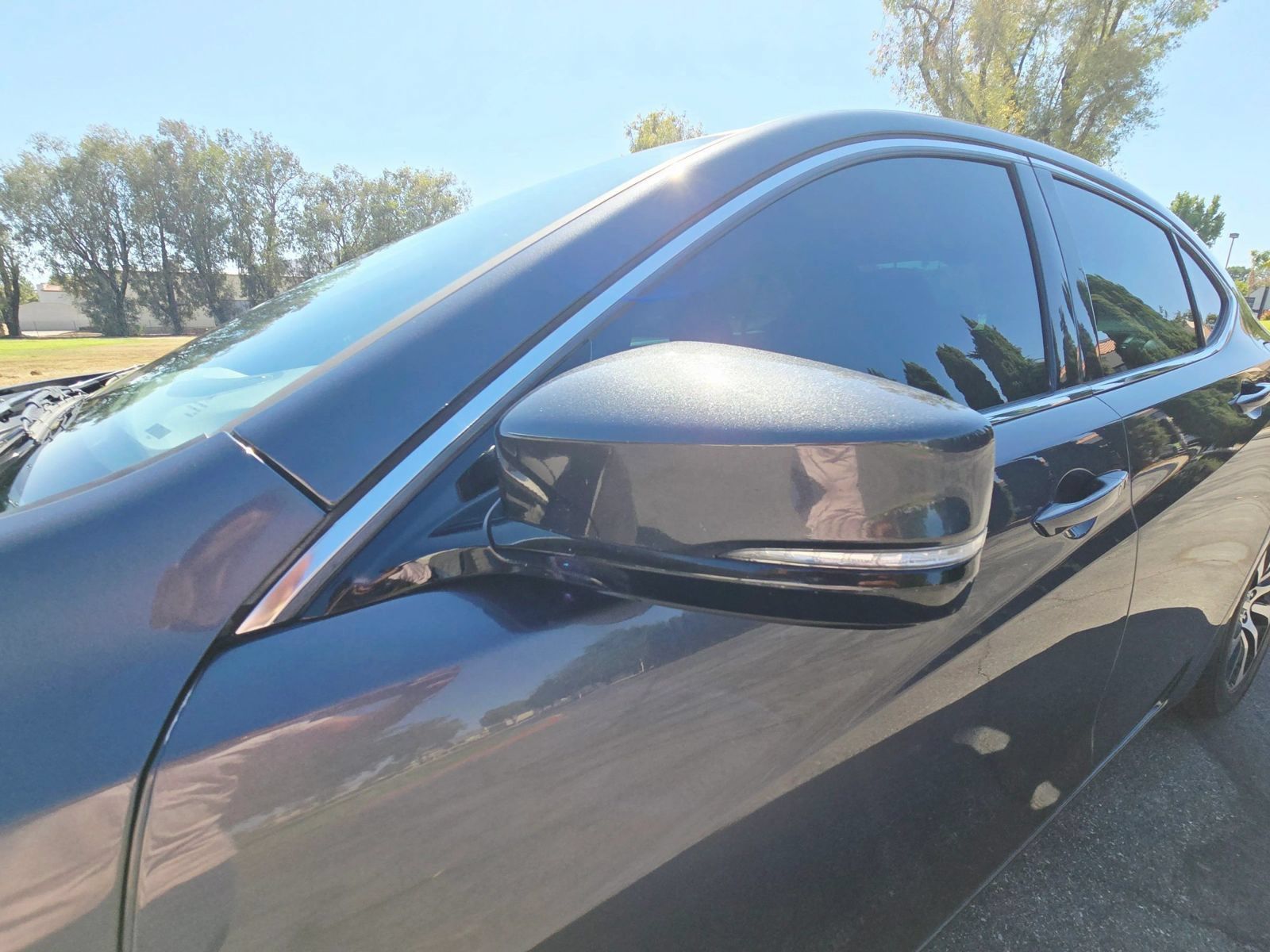 Used 2016 Acura TLX FWD image 9
